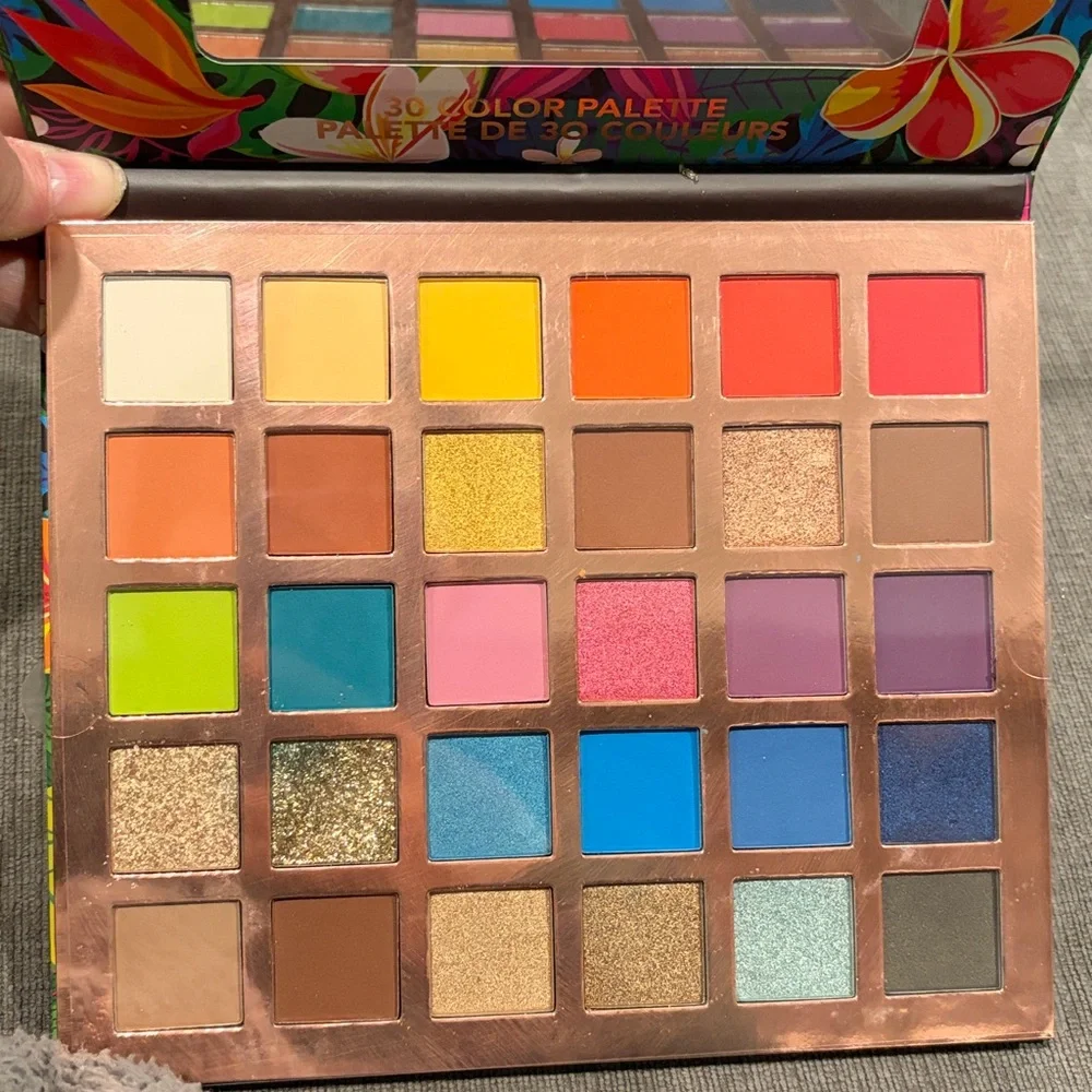 Rachel Couture Eyeshadow Palette - Woodstock - BRAND NEW! makeup beauty palettes